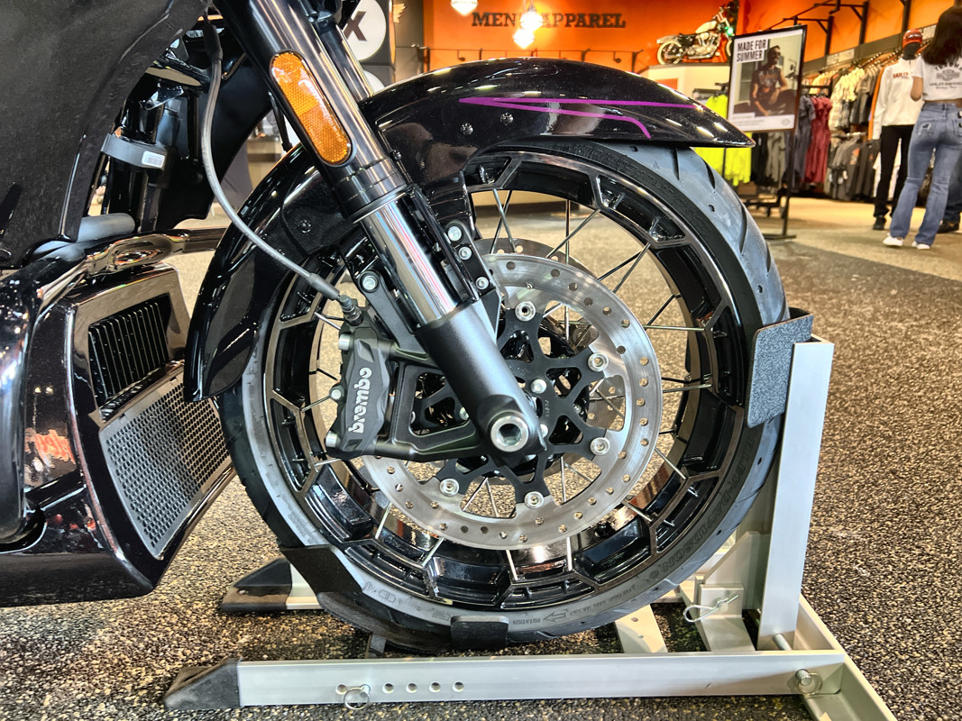 CVO® Road Glide®
