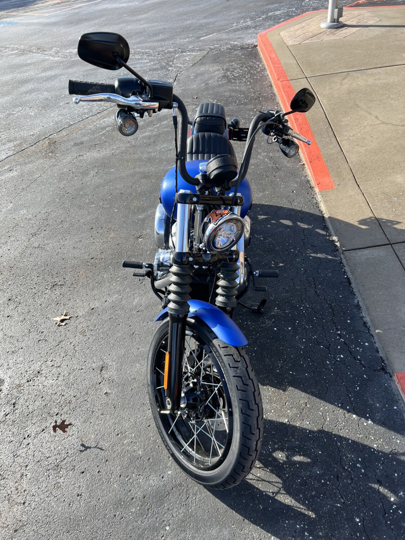 Street Bob®