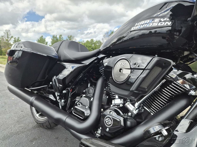 Road Glide®