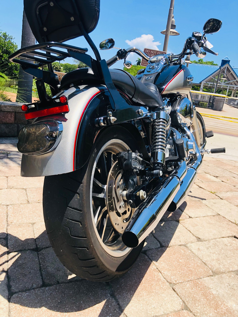 Dyna® Super Glide® Custom
