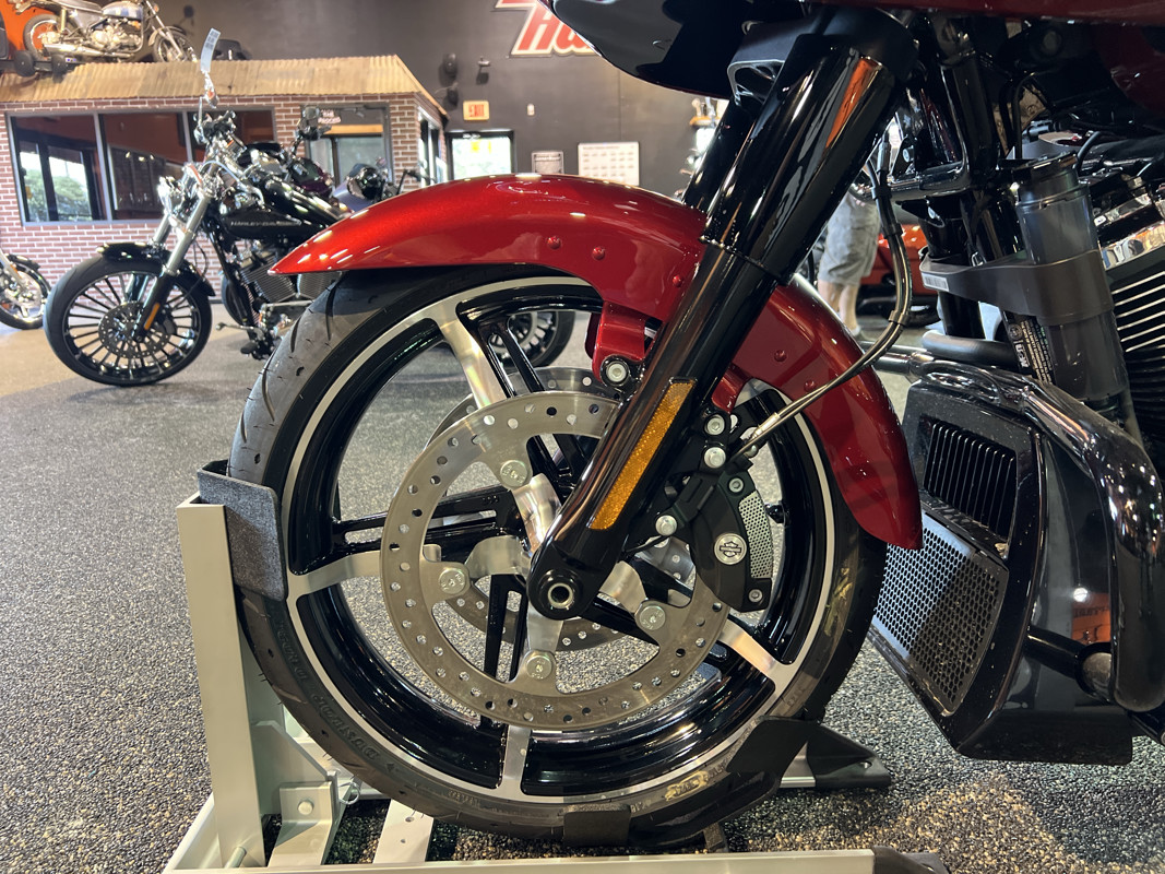 Road Glide®