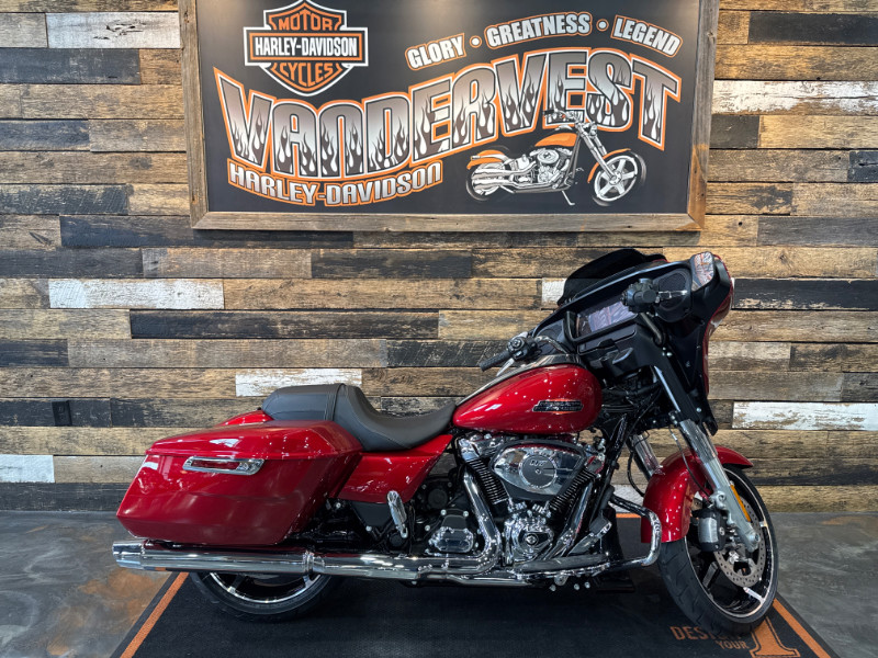 Street Glide®