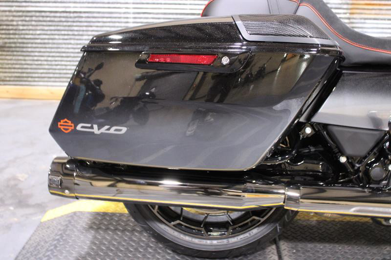CVO® Road Glide®