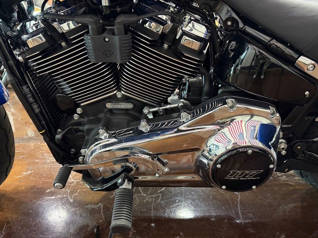 Low Rider® ST
