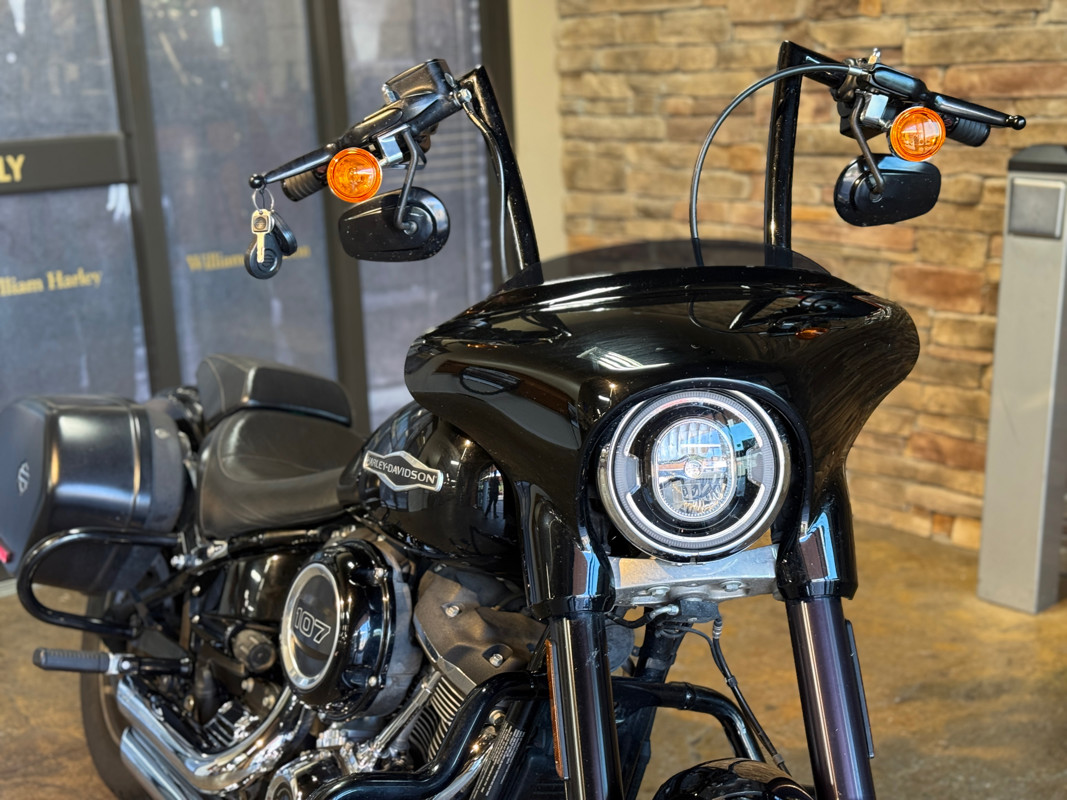 Softail® Sport Glide®