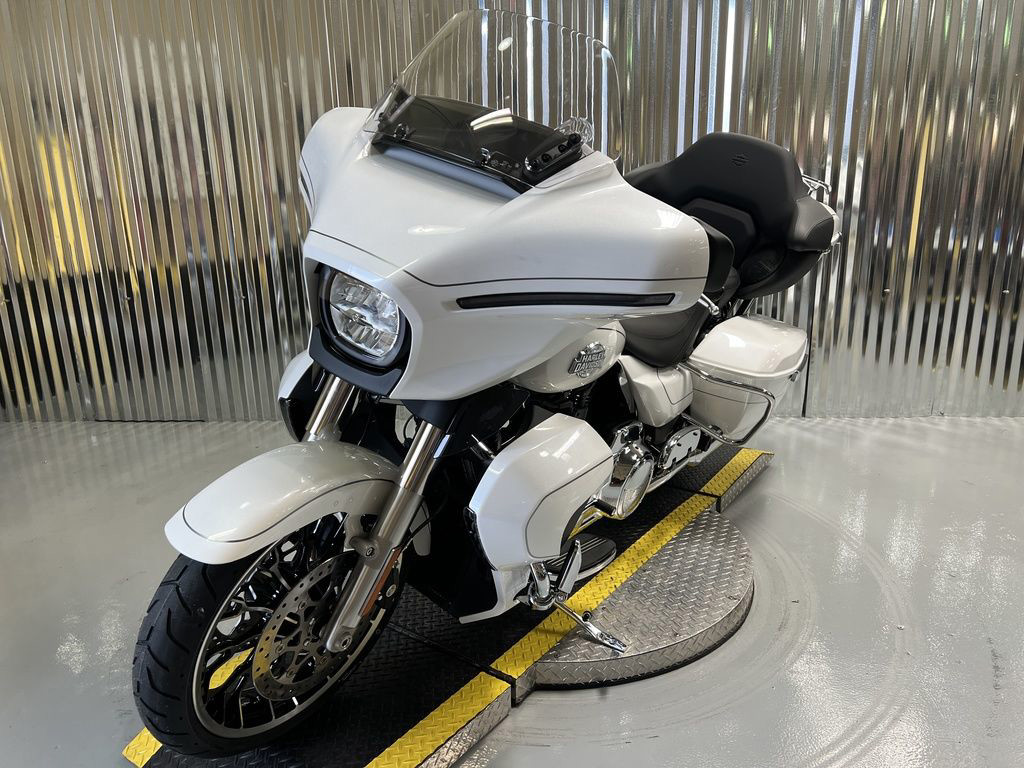 Street Glide® Limited