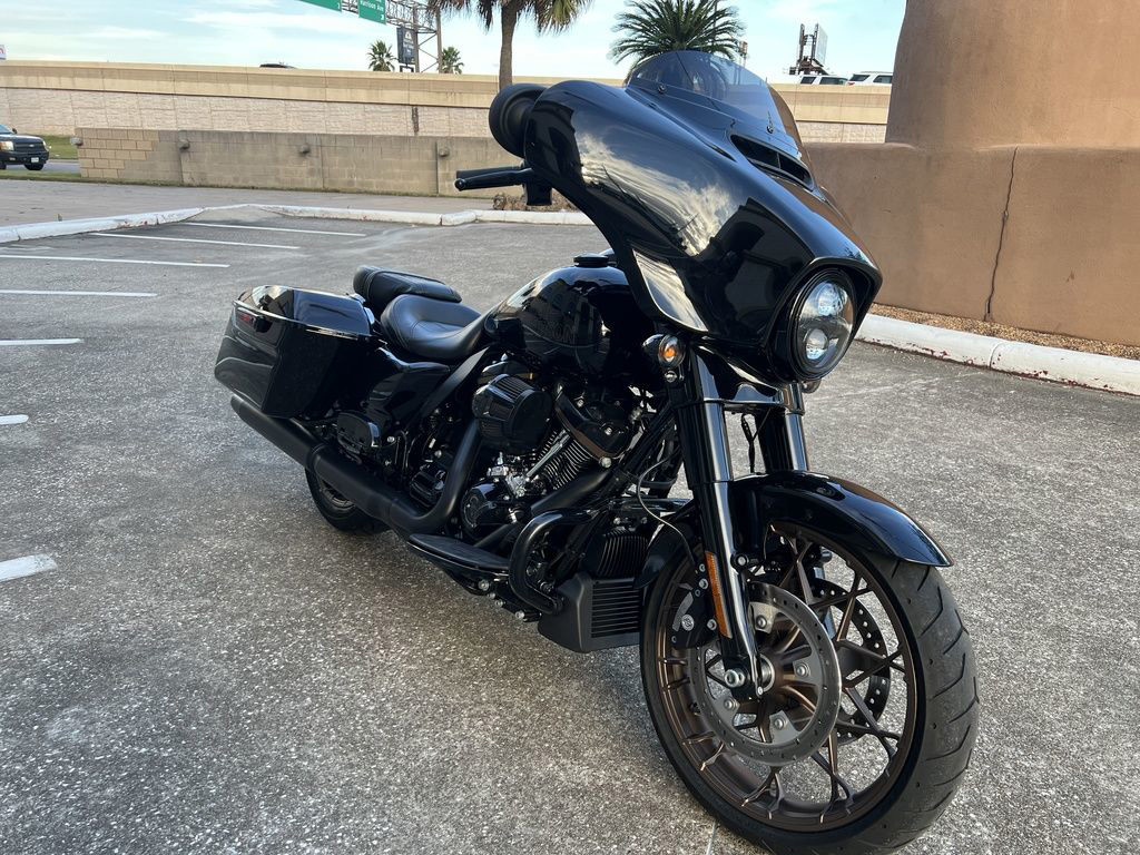 Street Glide® ST