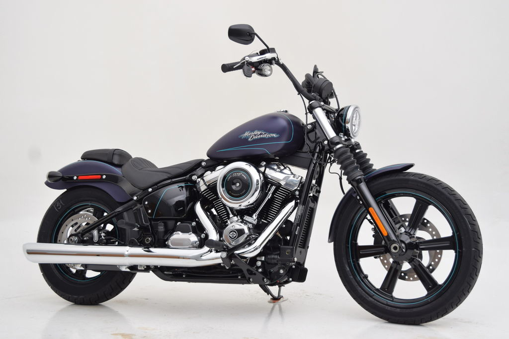 Street Bob®