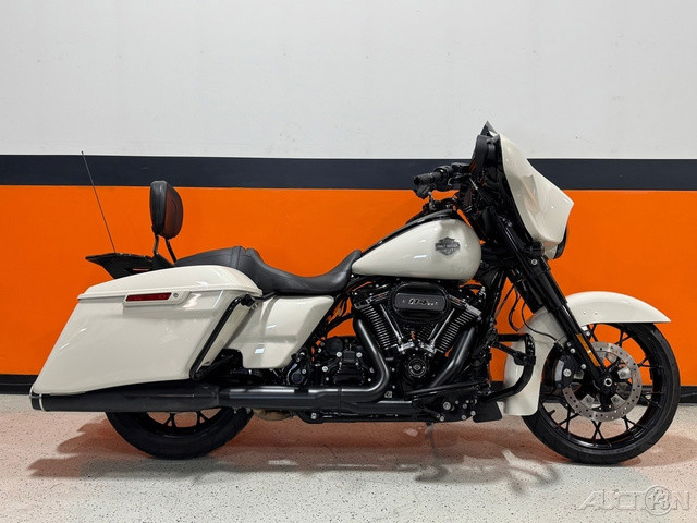 Street Glide® Special