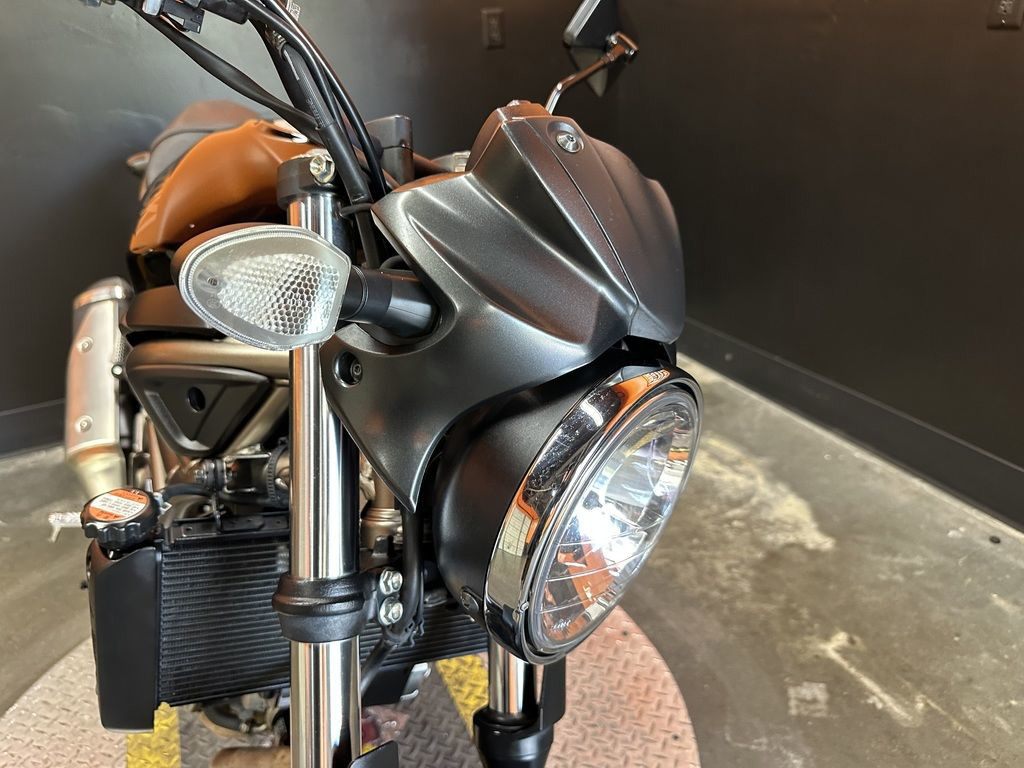 SV650