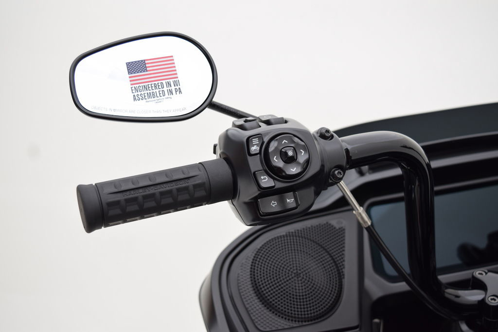 Road Glide®