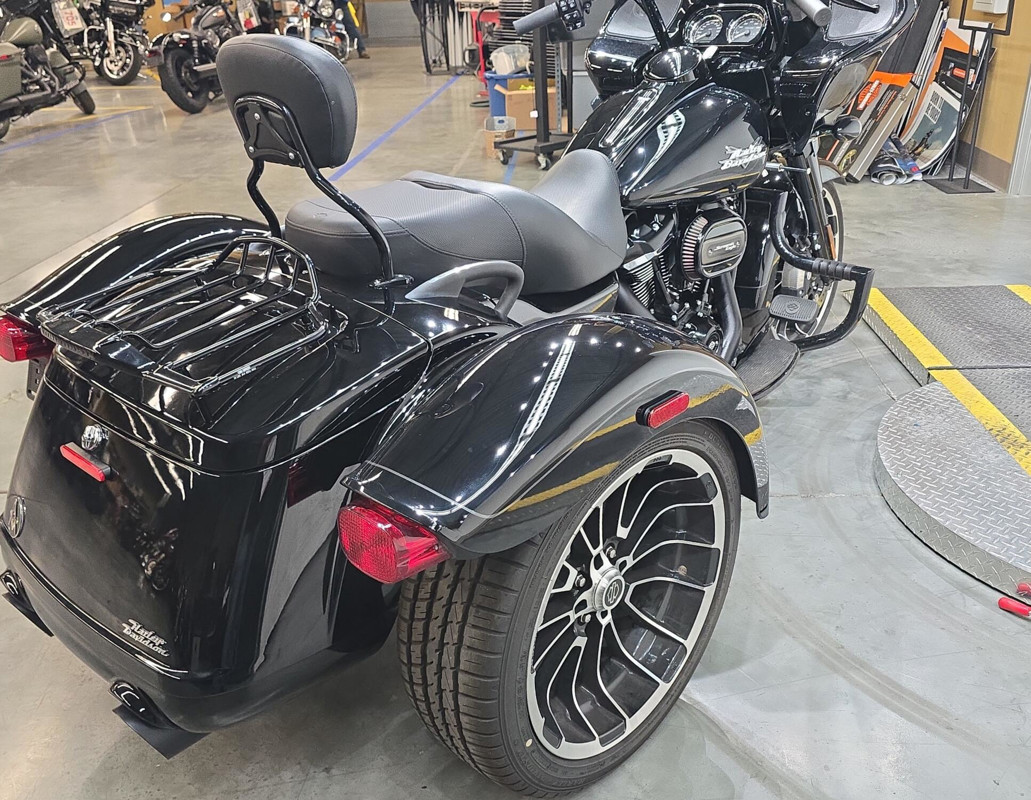 Road Glide® 3