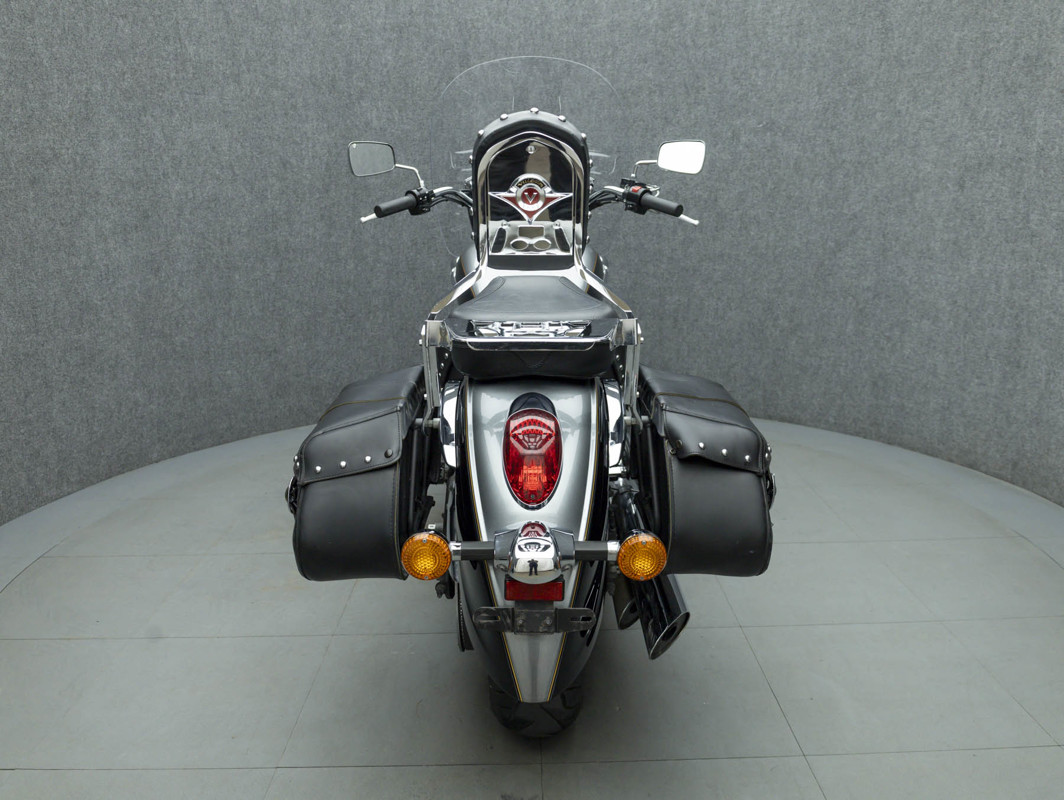 Vulcan 900 Classic LT