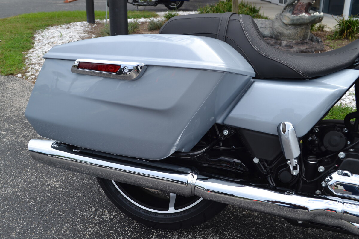 Street Glide®