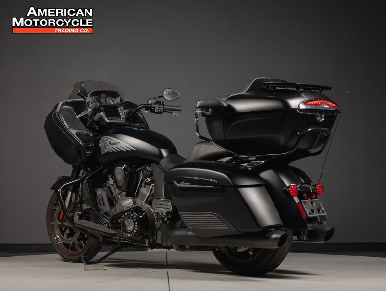 Challenger Dark Horse