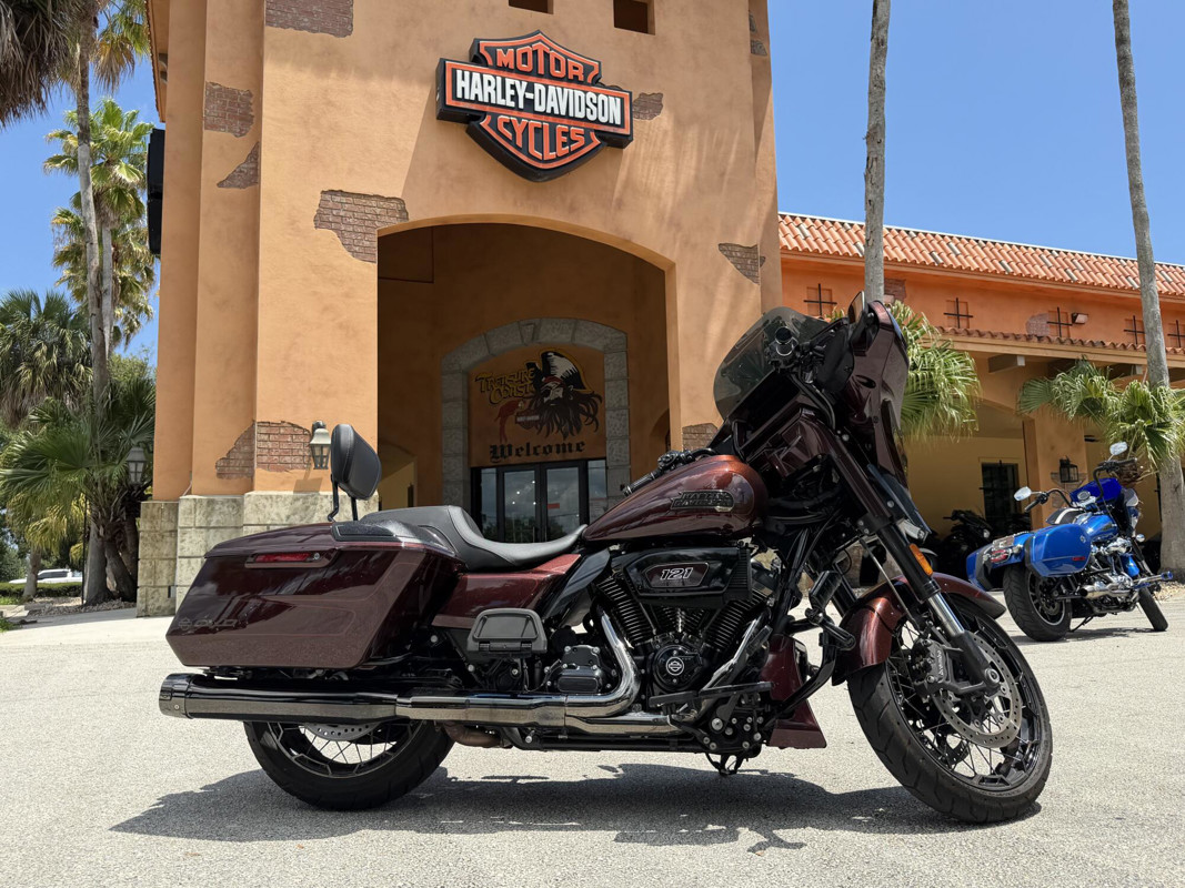 CVO® Street Glide®