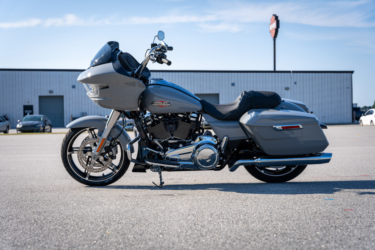 Road Glide®