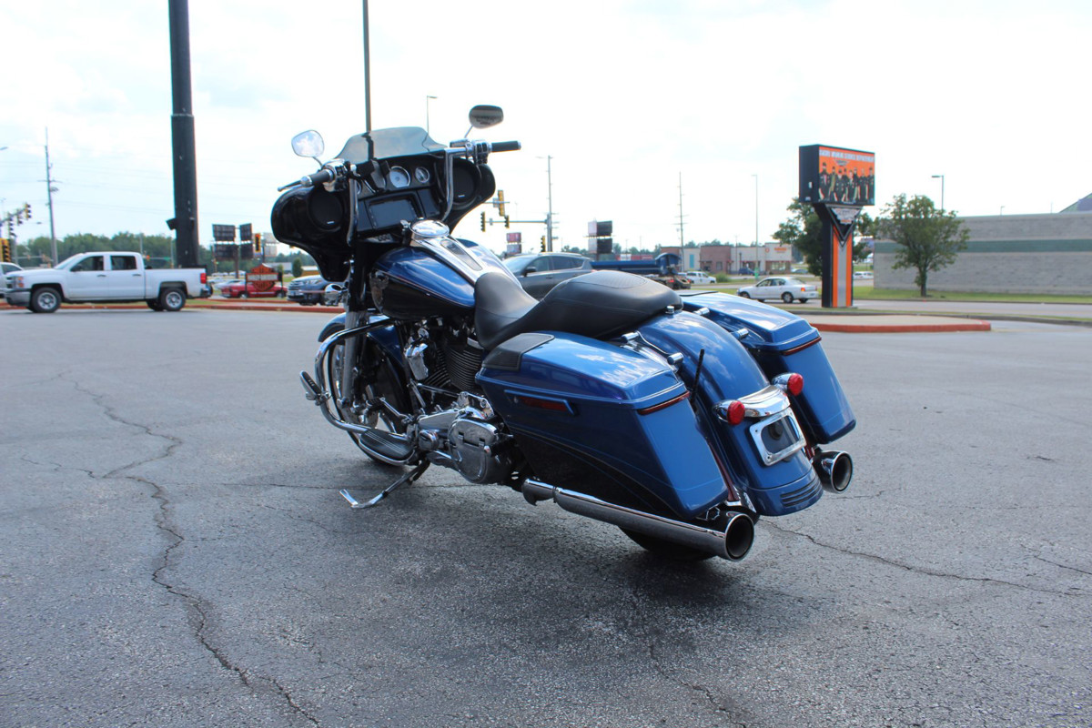 Street Glide® Special