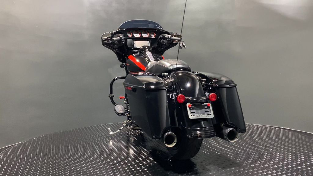 Street Glide® Special