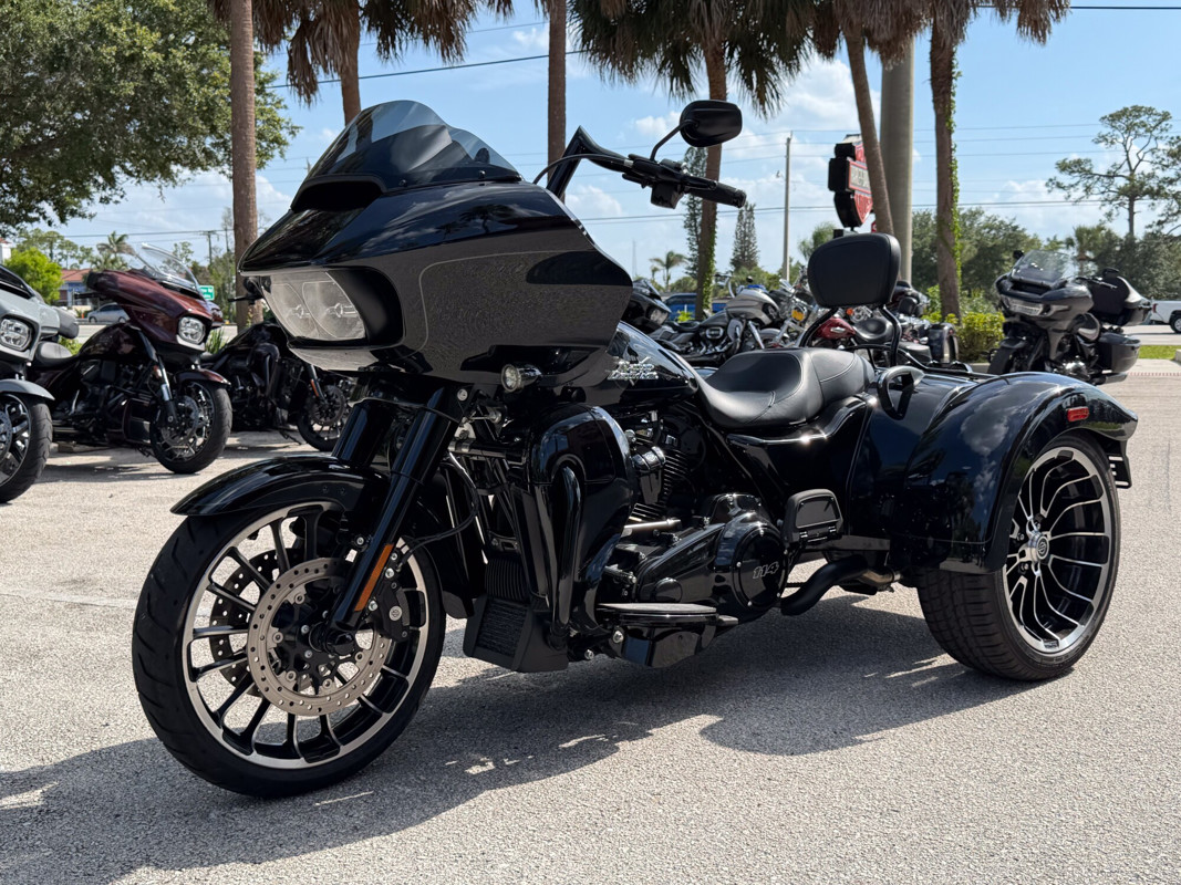 Road Glide® 3