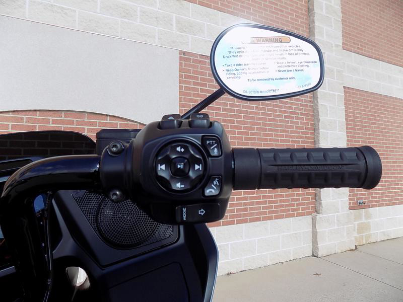 Road Glide®