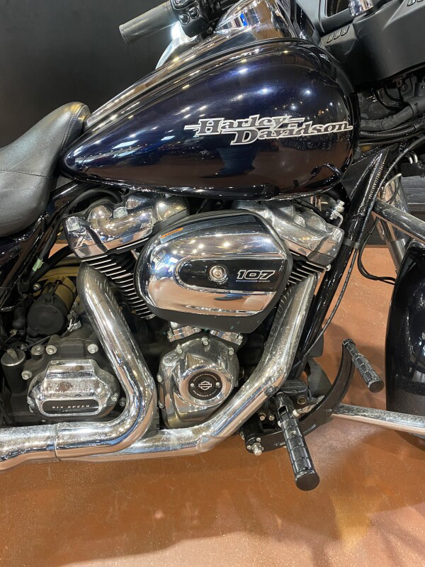 Street Glide®