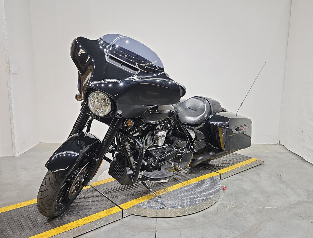 Street Glide® Special