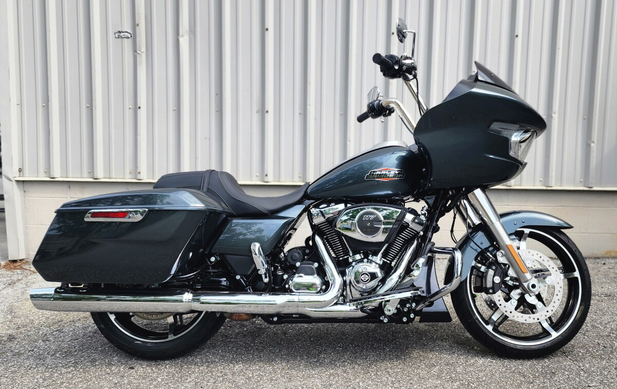 Road Glide®