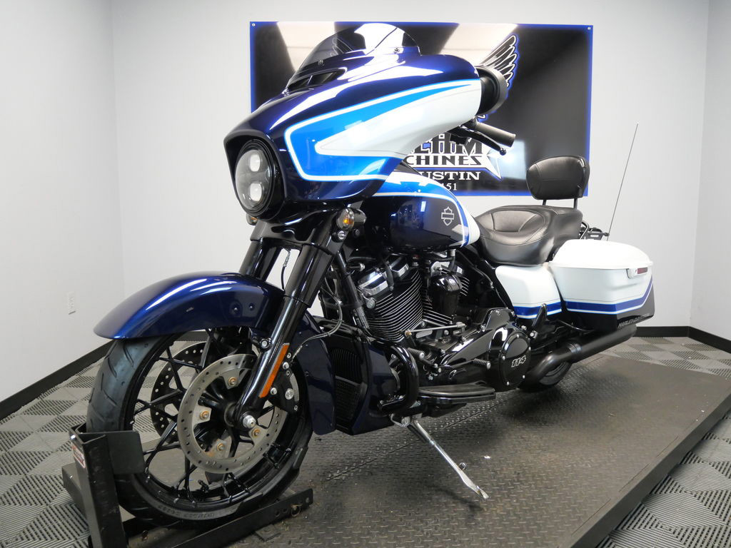 Street Glide® Special
