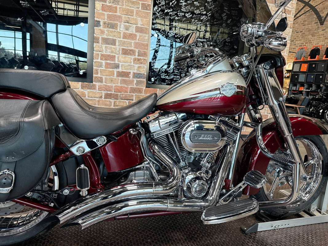 CVO® Softail® Convertible