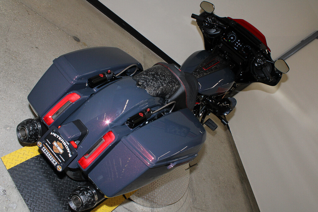 CVO® Street Glide® ST