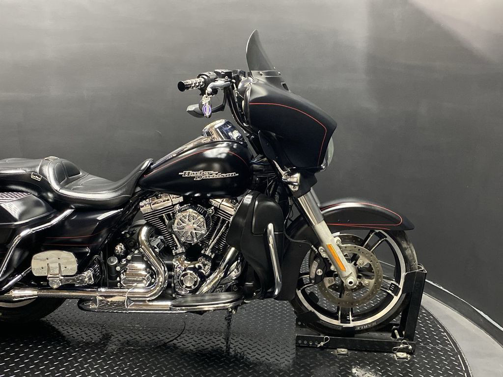 Street Glide® Special