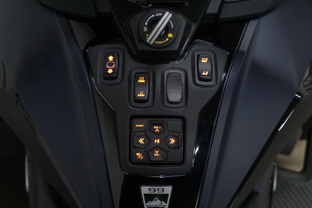 Spyder RT Sea-To-Sky