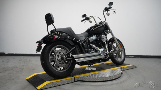 Softail® Standard
