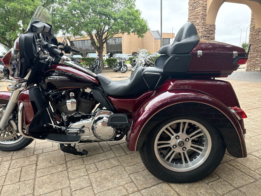Tri Glide® Ultra Classic®