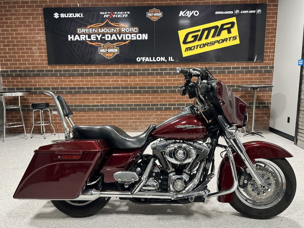 Street Glide®