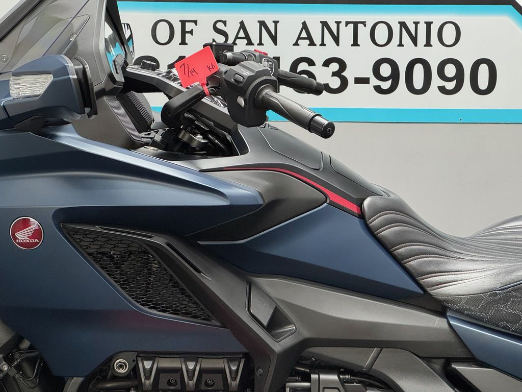 Gold Wing Tour Automatic DCT