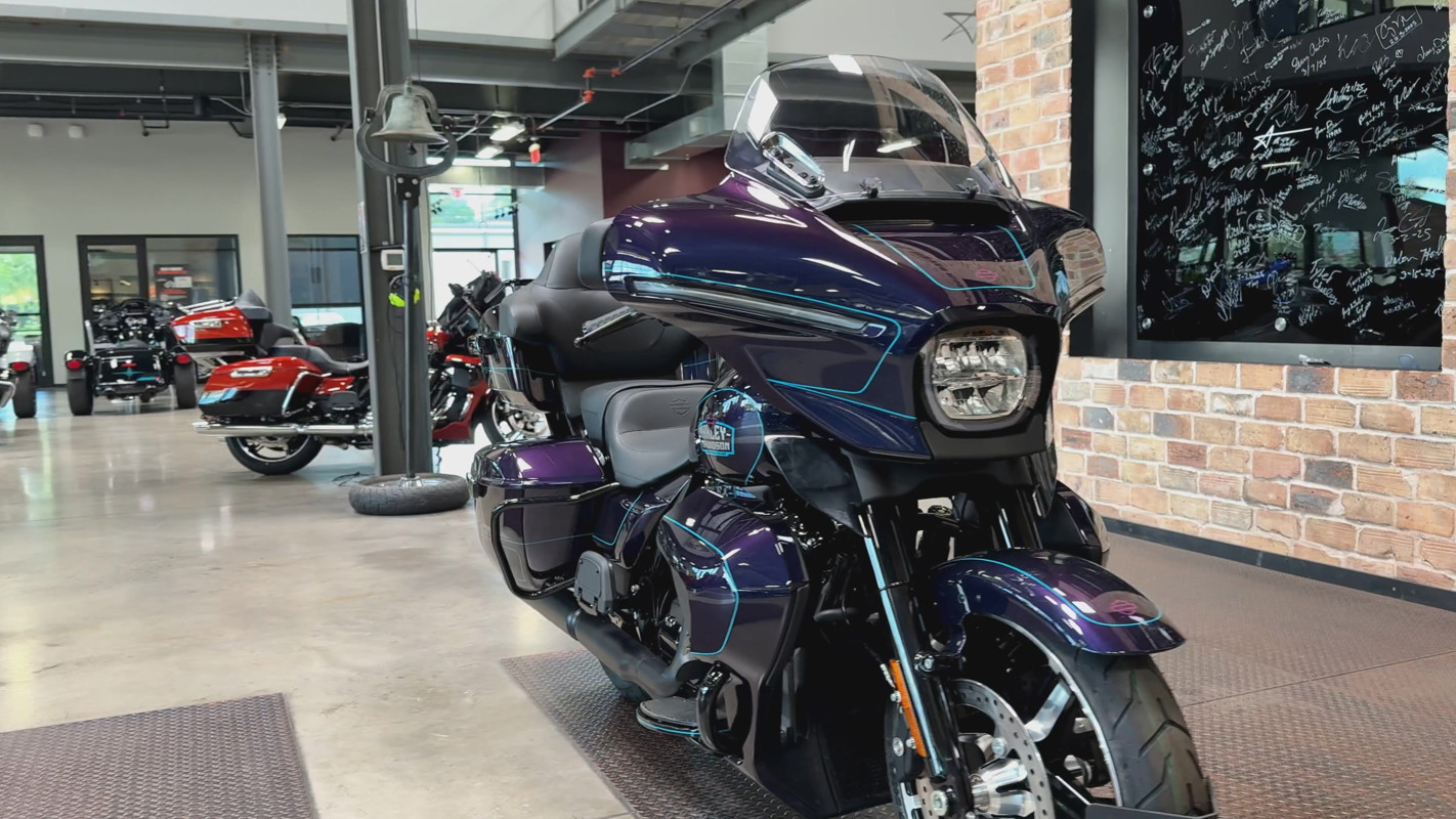 Street Glide® Ultra