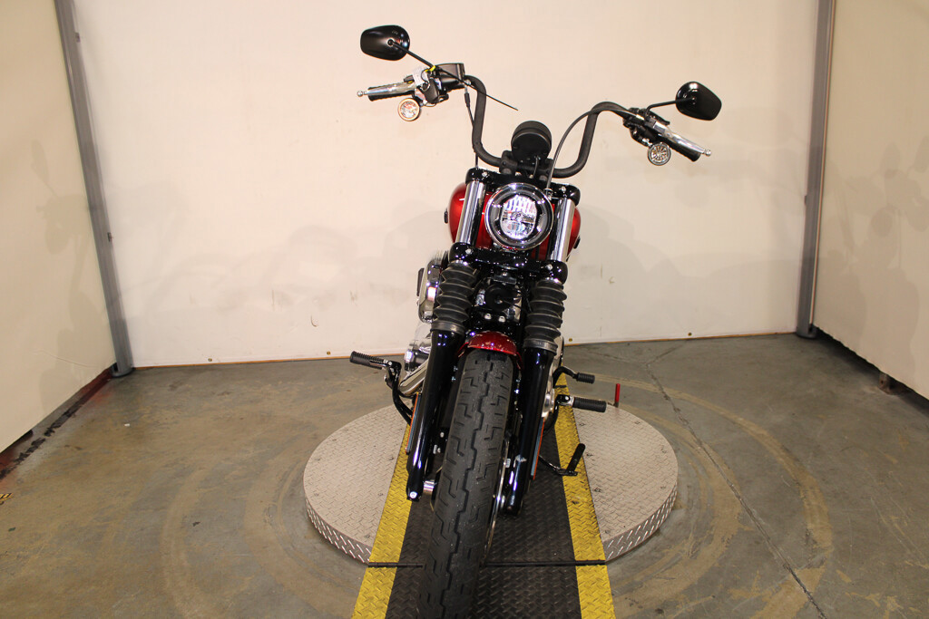Street Bob®