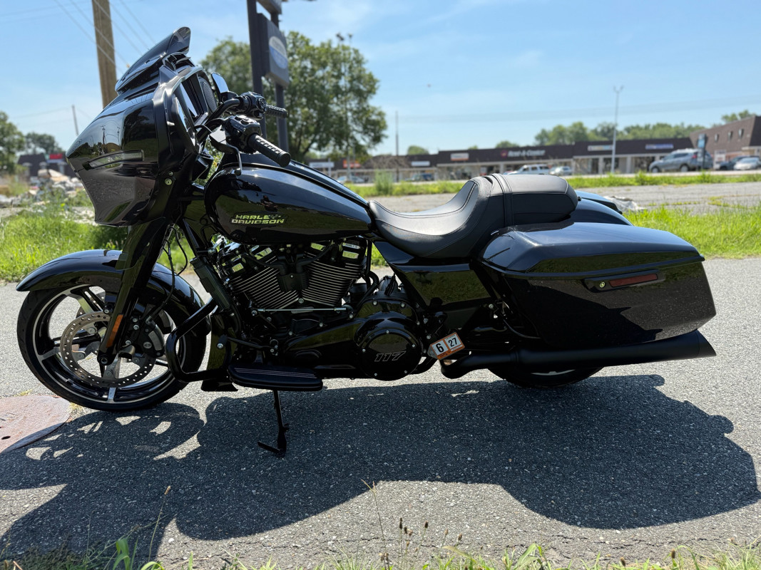 Street Glide®