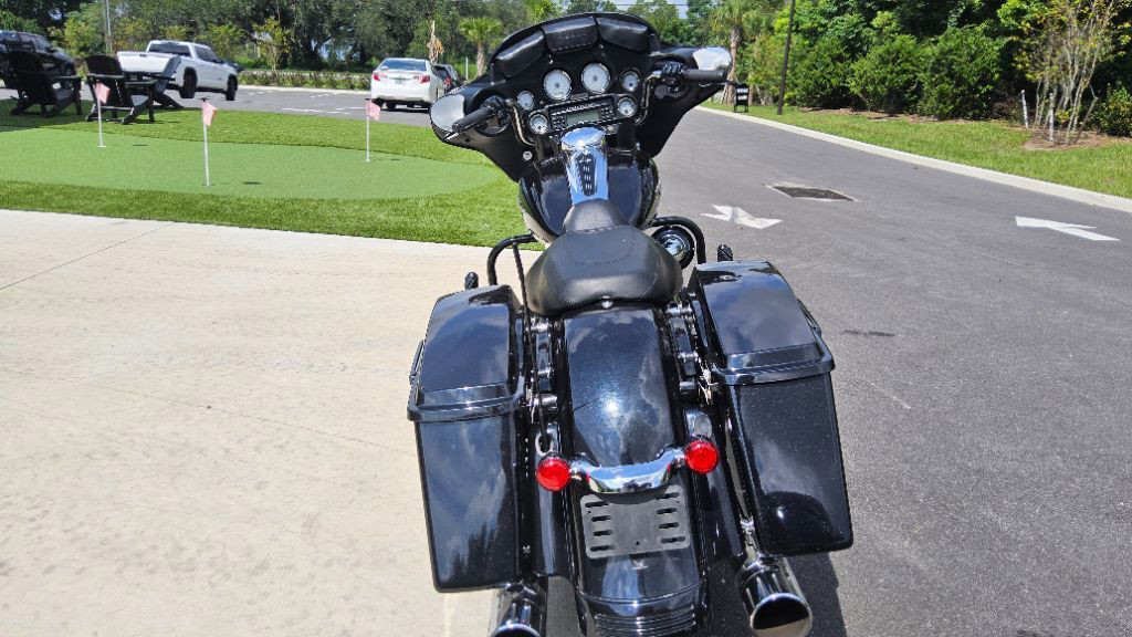 Street Glide®