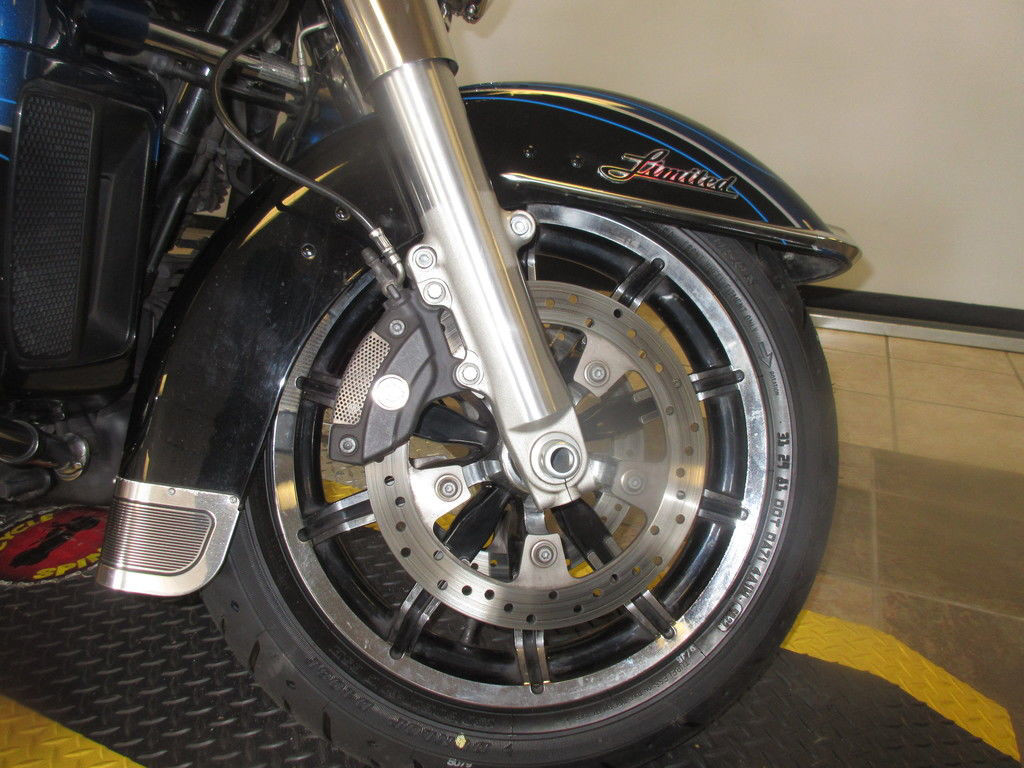 Electra Glide® Ultra® Limited 115th Anniversary
