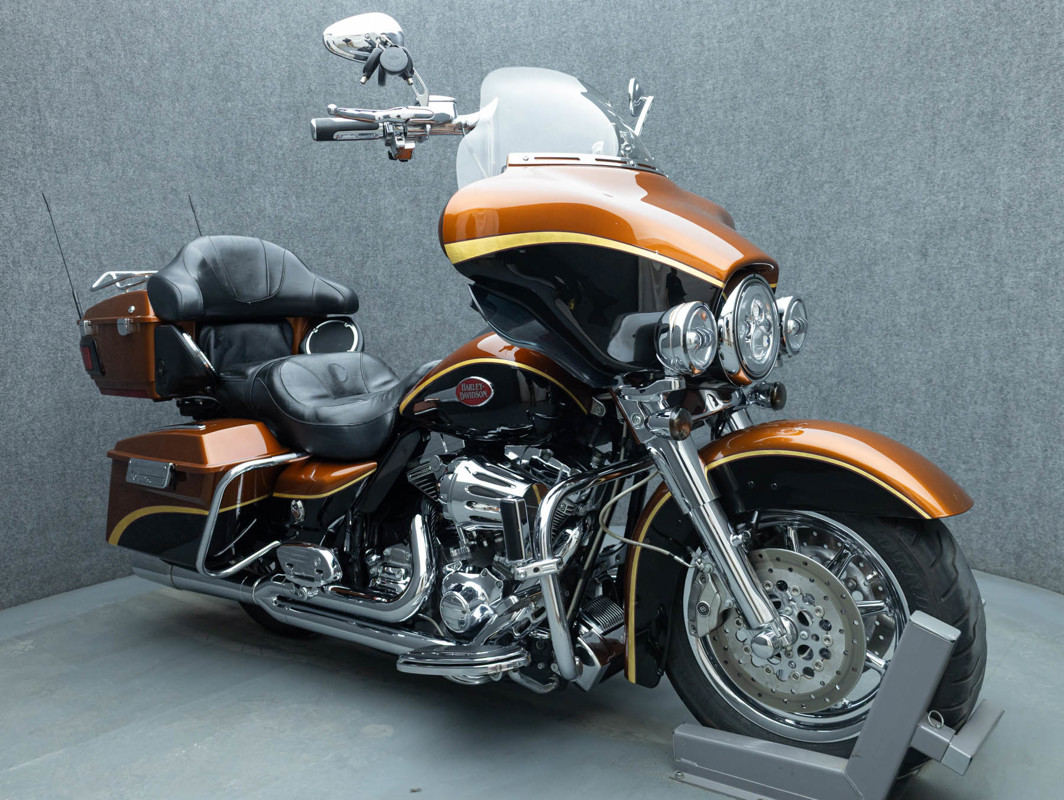 Screamin' Eagle® Ultra Classic® Electra Glide® Anniv