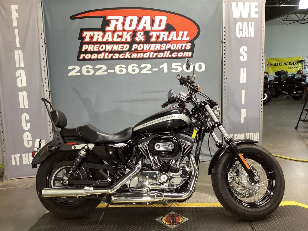 Sportster® 1200 Custom