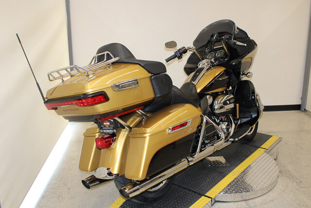 Road Glide® Ultra