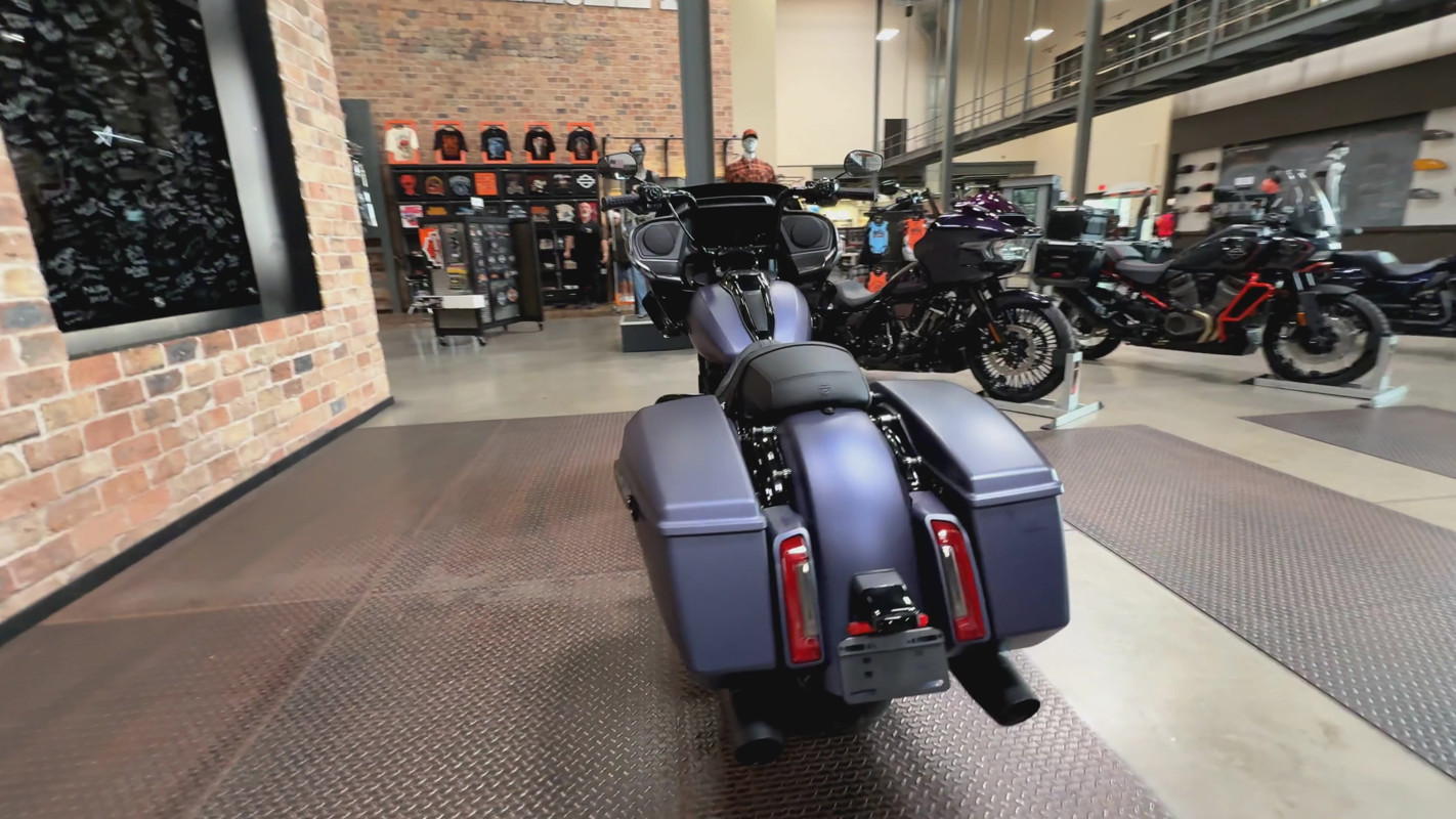 Road Glide®