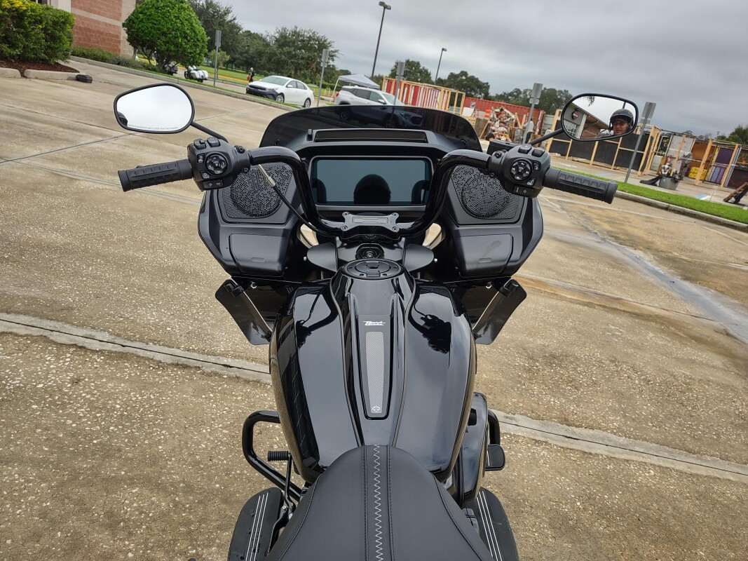 Road Glide®