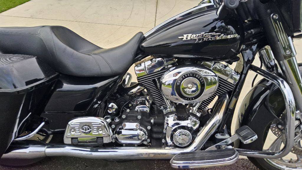 Street Glide®