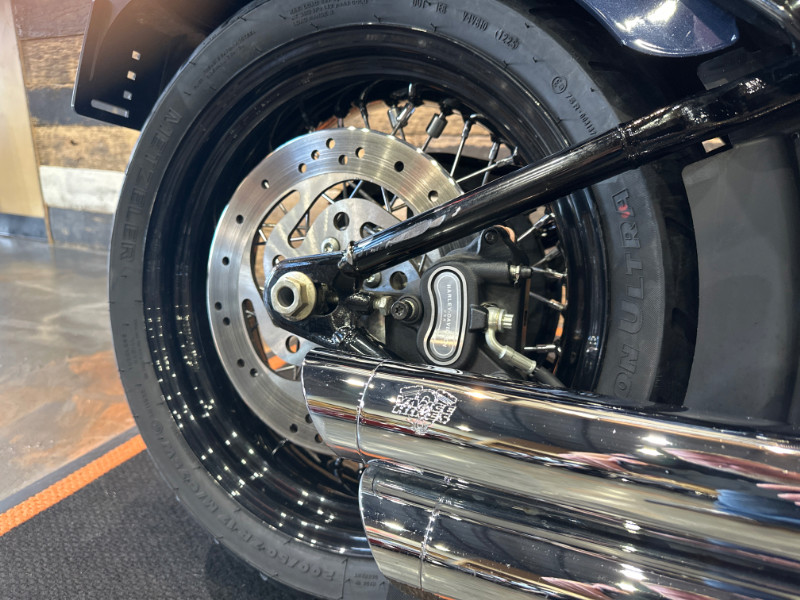 Softail® Cross Bones®