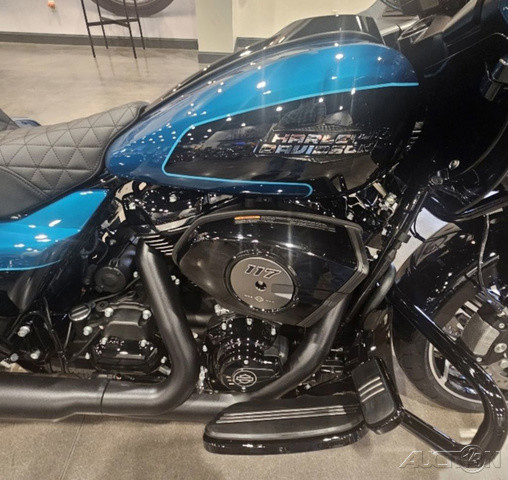 Road Glide®